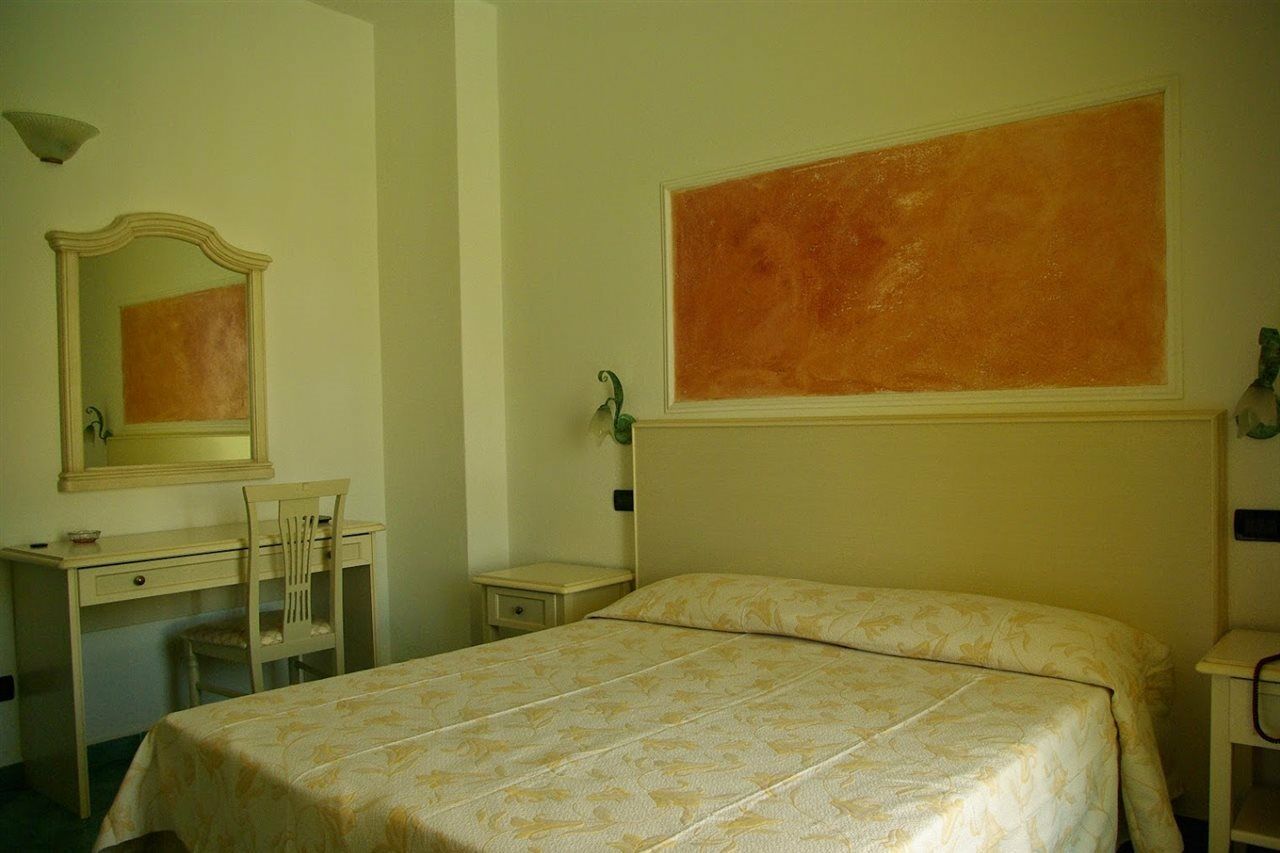 Hotel Aragonese Ischia Exterior photo